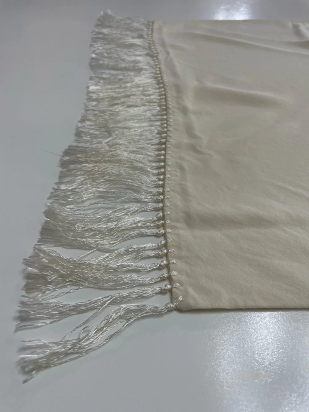 Men’s Ivory Silk Scarf with Fringe